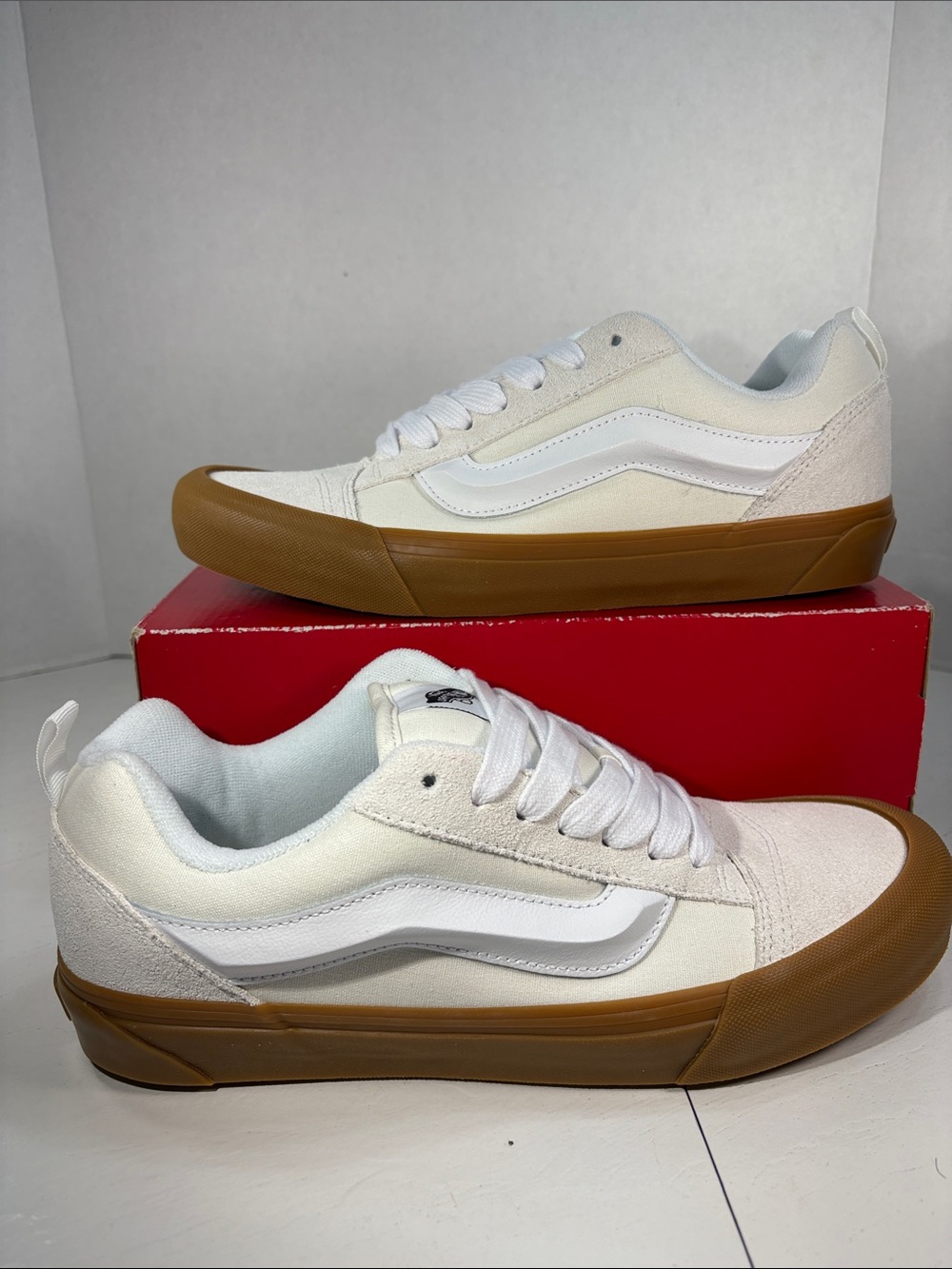 NWT Vans KNU Skool Skateboard Shoes White and Gum Men’s 10